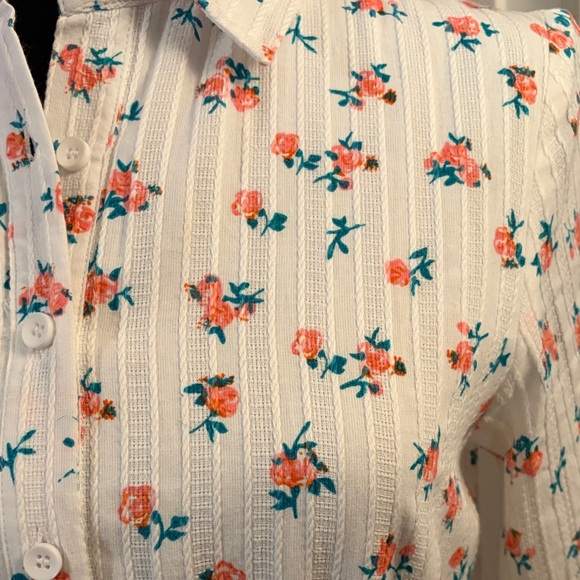 Ivy City Co White Floral Long Sleeve Midi Dress - Picture 4 of 8